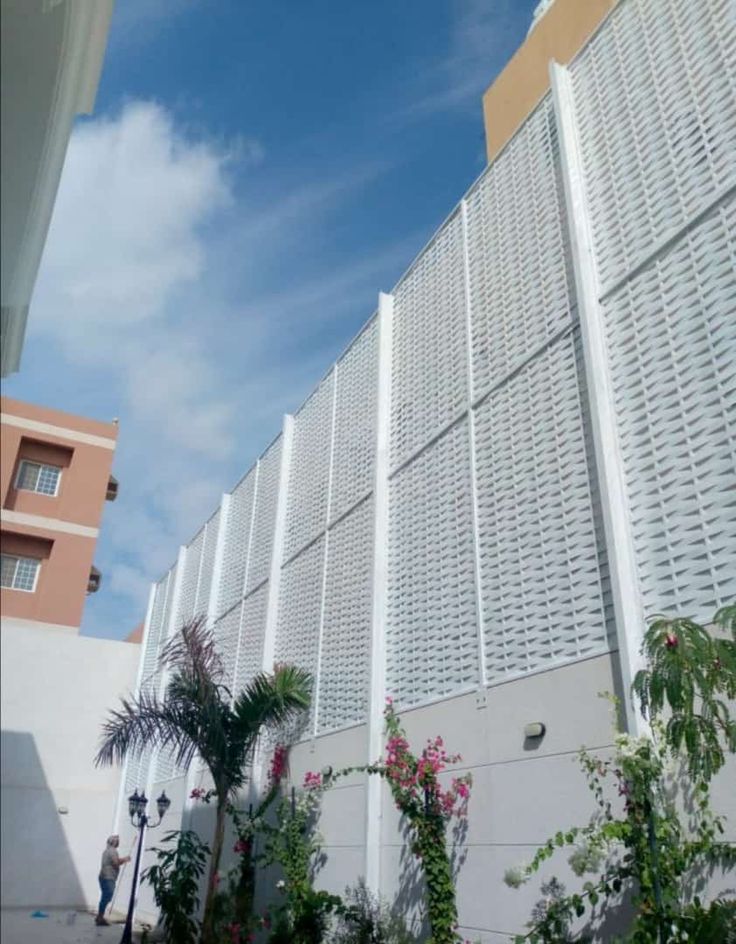 تركيب السواتر للحدائق والمنازل