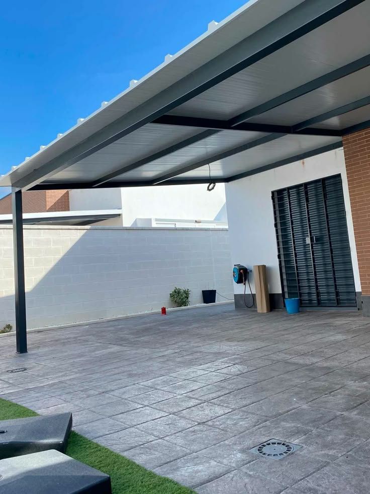 أسعار ألواح الساندوتش بانل حسب السماكة