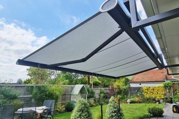 تركيب مظلات كهربائية